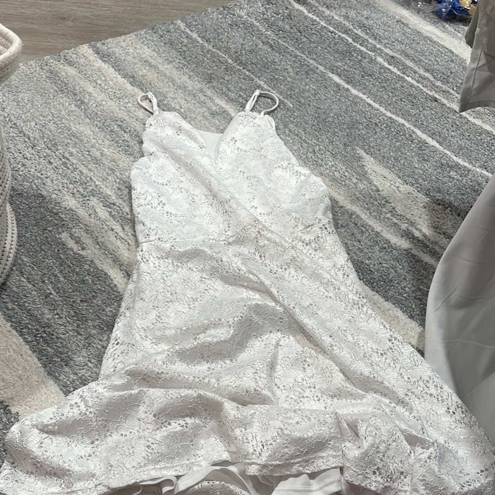 Elegant White Lace Dress